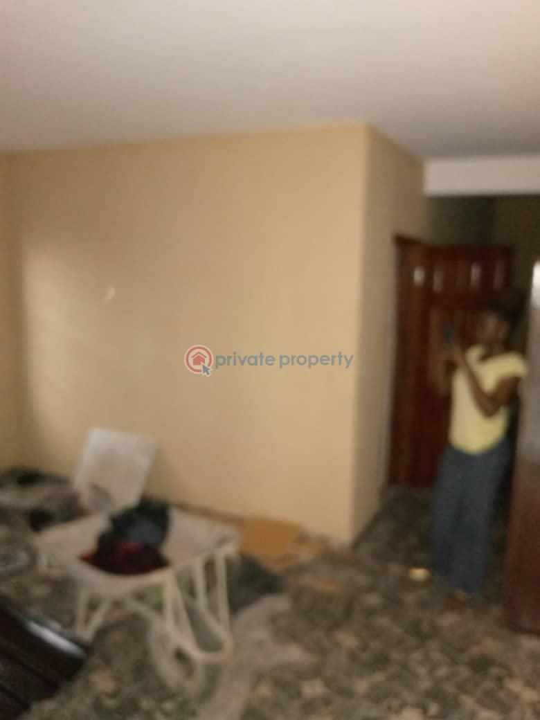2 bedroom Flat & Apartment For Rent Bode Thomas Surulere Lagos - 3