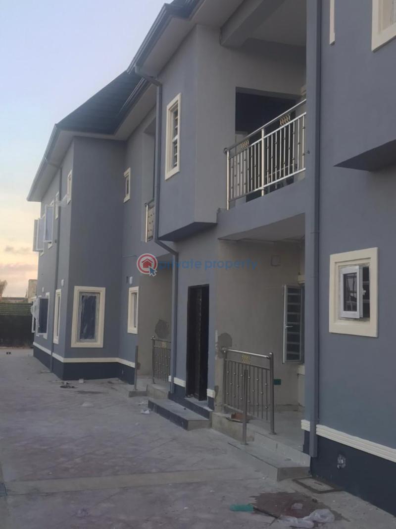 2 bedroom House For Rent Silver Point Estate Badore Ajah Lagos - 0