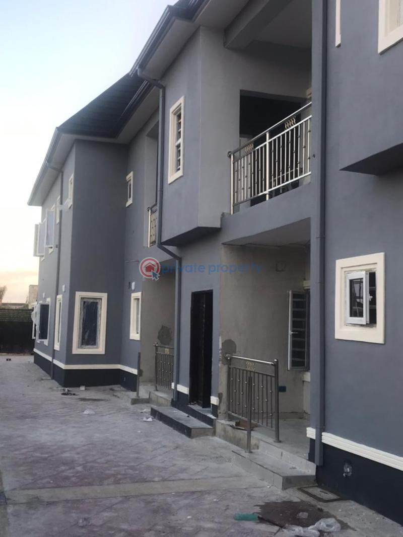 2 bedroom House For Rent Silver Point Estate Badore Ajah Lagos - 1