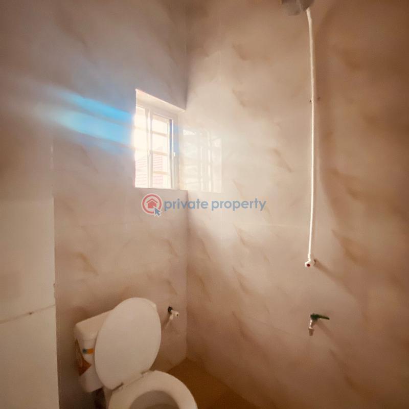 2 bedroom Flat & Apartment For Rent Ilupeju Lagos - 5