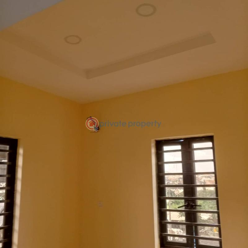 2 bedroom House For Rent G/math Filling Station Iletitun Jericho Extension Ibadan Oyo - 17