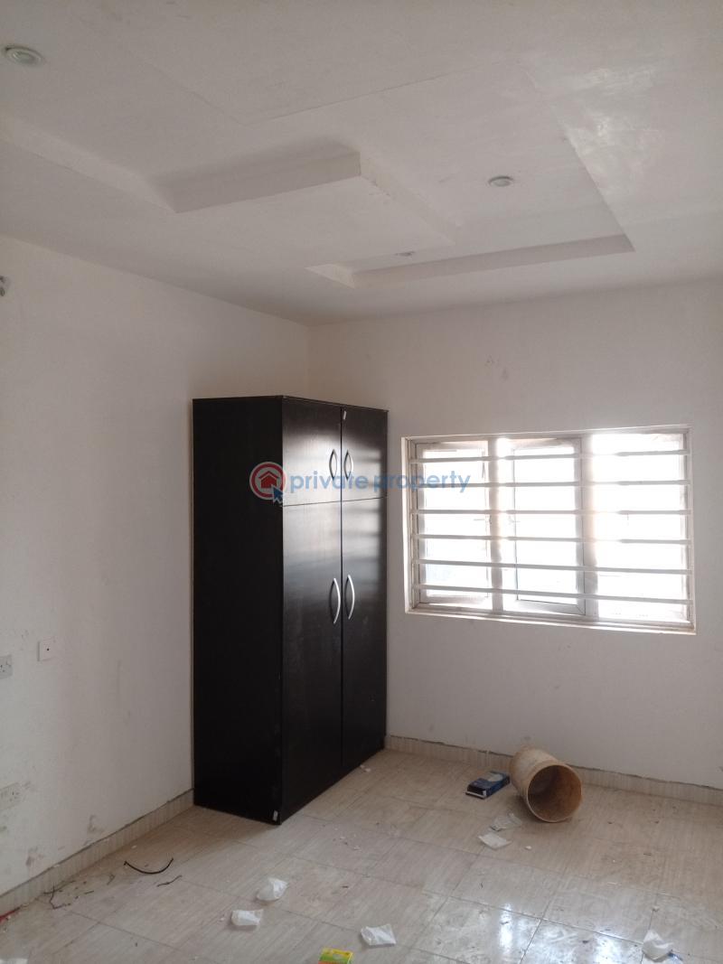 2 bedroom Flat & Apartment For Rent Ifako-Gbagada Lagos - 7