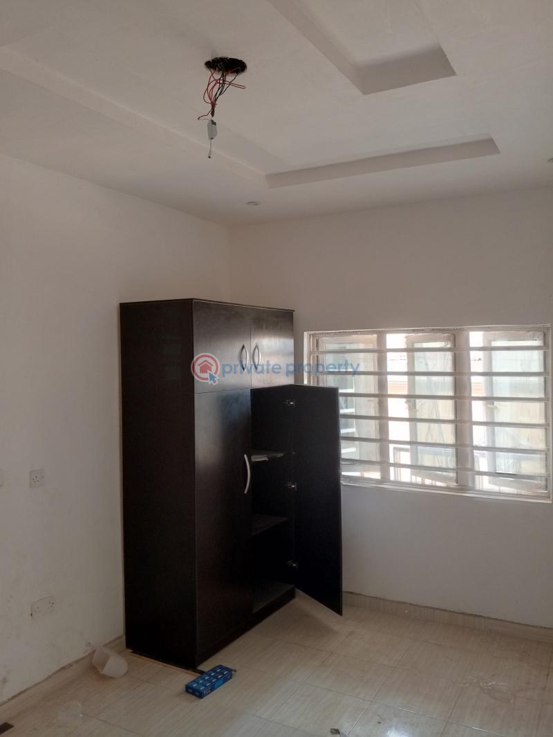 2 bedroom Flat & Apartment For Rent Ifako-Gbagada Lagos - 12