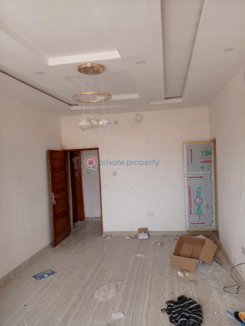 2 bedroom Flat & Apartment For Rent Ifako-Gbagada Lagos - 5