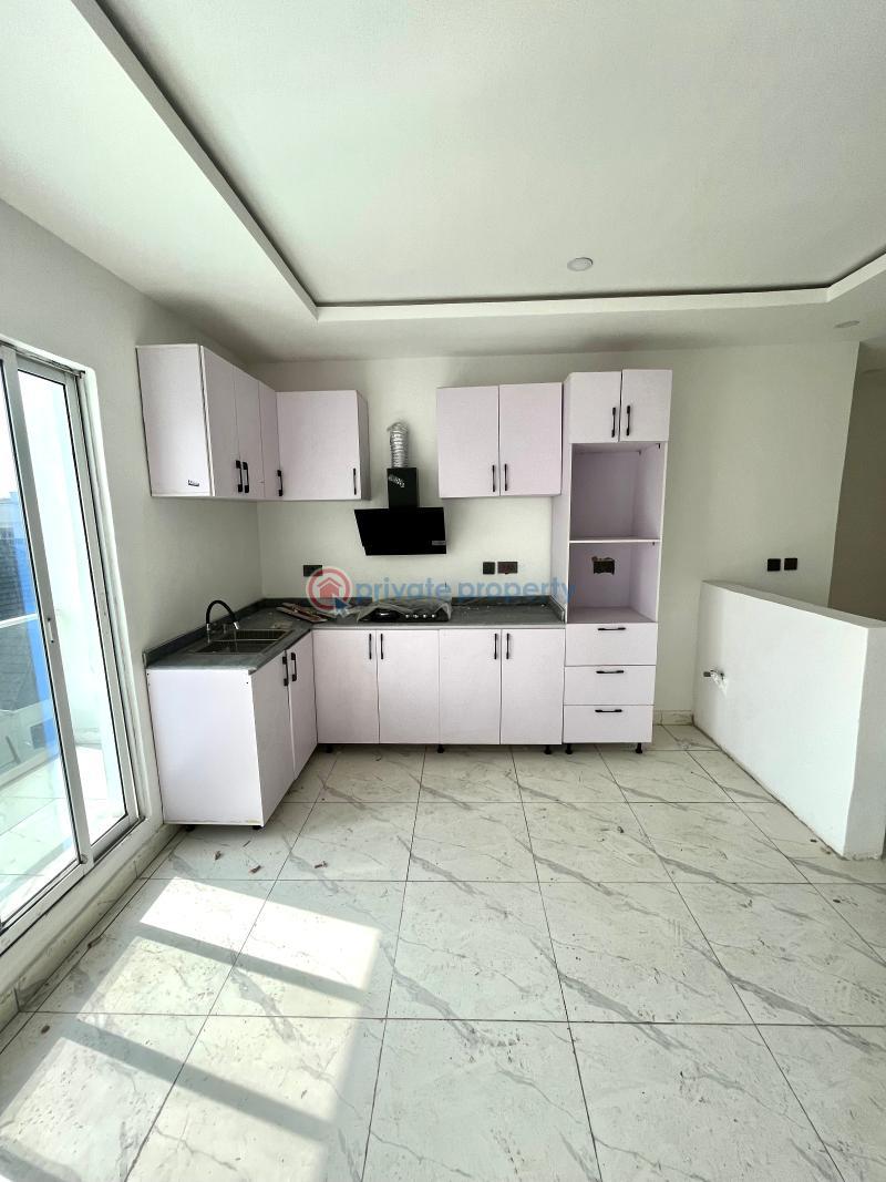 For rent 2 bedroom Flat & Apartment Ilasan Lekki Lagos (PID 6PBWMF