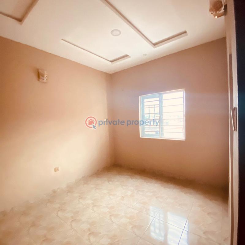 2 bedroom Flat & Apartment For Rent Ilupeju Lagos - 4