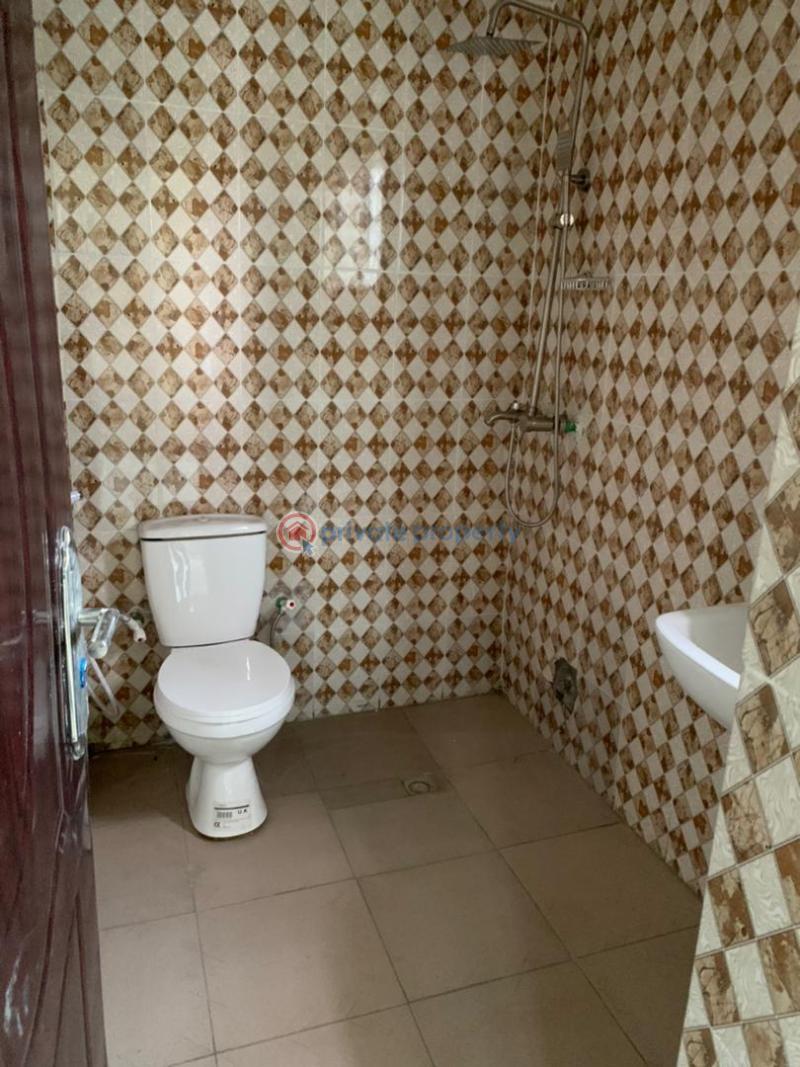 For rent 2 bedroom House Tiger Mini Estate Nigerian Army Ibadan Oyo