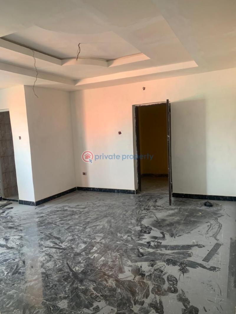 2 bedroom House For Rent Iwaya Yaba Lagos - 1