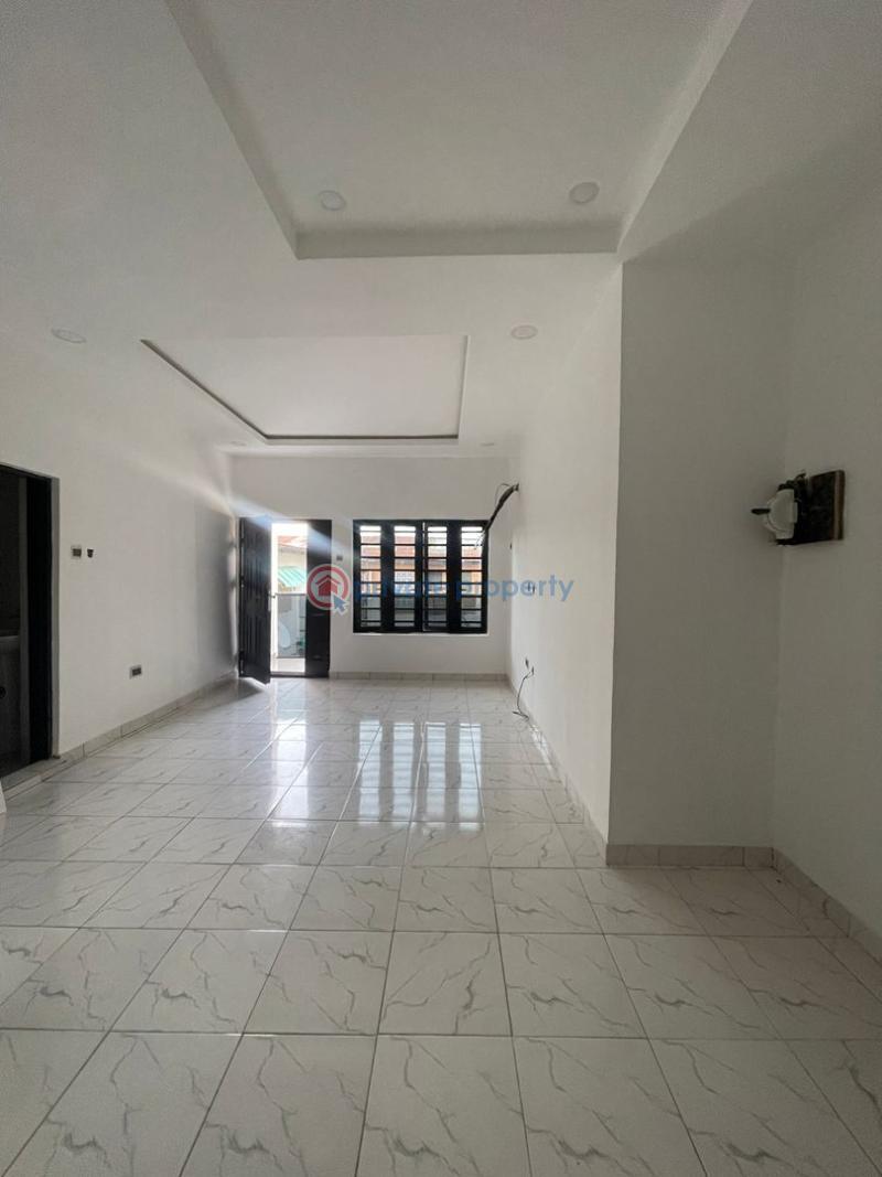 2 bedroom Flat & Apartment For Rent Surulere Lagos - 3