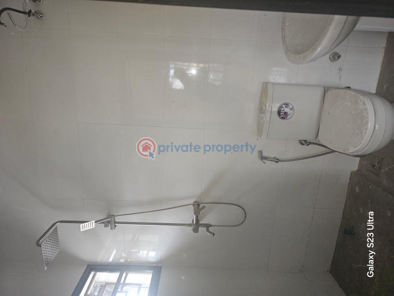 3 bedroom Block Of Flats For Rent New Road Along Lekki Expressway Lagos - 2