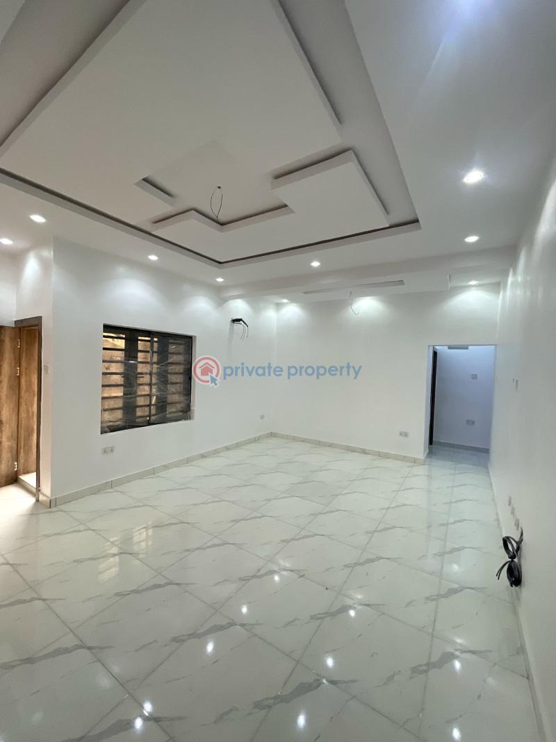 3 bedroom Flat & Apartment For Sale Yaba Lagos - 7