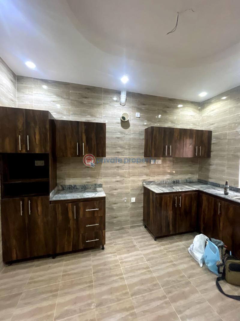 3 bedroom Flat & Apartment For Sale Yaba Lagos - 4