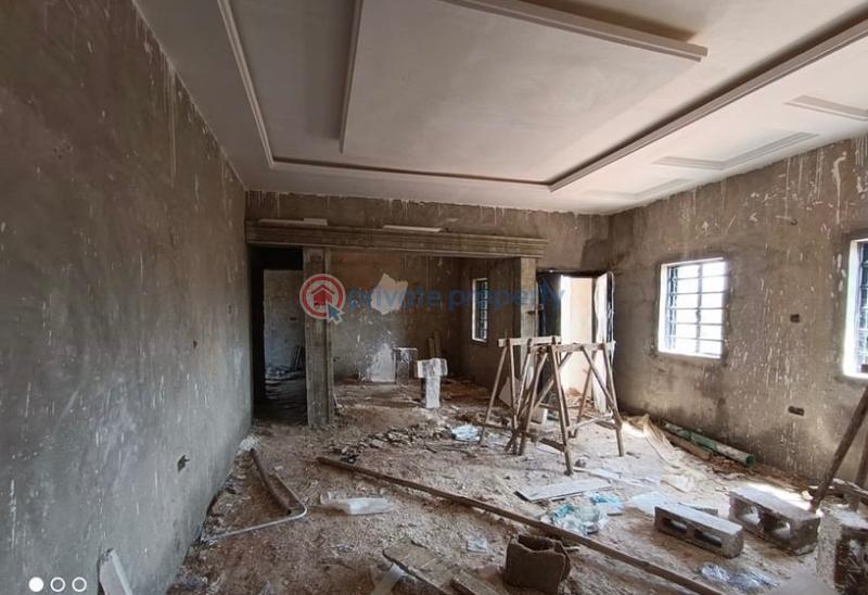 3 bedroom House For Sale Paramount F.m, Oke Mosan, Abeokuta Ogun Ogun area  - 1