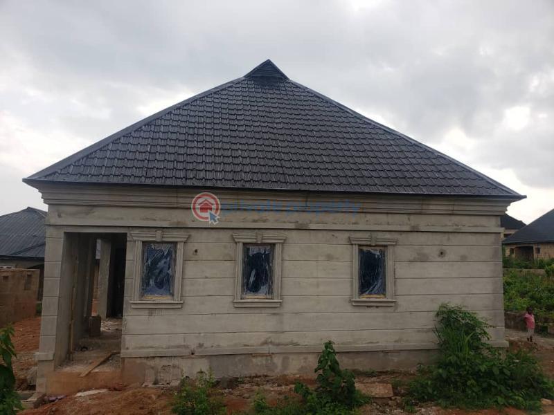 3 bedroom House For Sale Paramount F.m, Oke Mosan, Abeokuta Ogun Ogun area  - 4