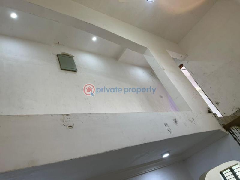 3 bedroom House For Rent Valleyview Estate, Olu Odo, Ikorodu Lagos - 6