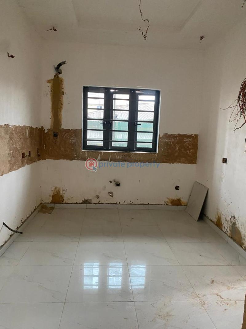3 bedroom Flat & Apartment For Rent Alagomeji Yaba Lagos - 4