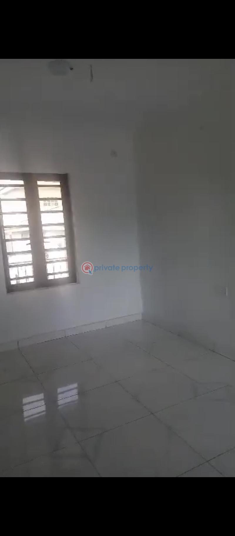 3 bedroom Flat & Apartment For Rent Mangoro Ikeja Lagos - 4