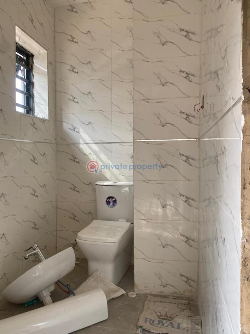 3 bedroom Flat & Apartment For Rent Alagomeji Yaba Lagos - 5