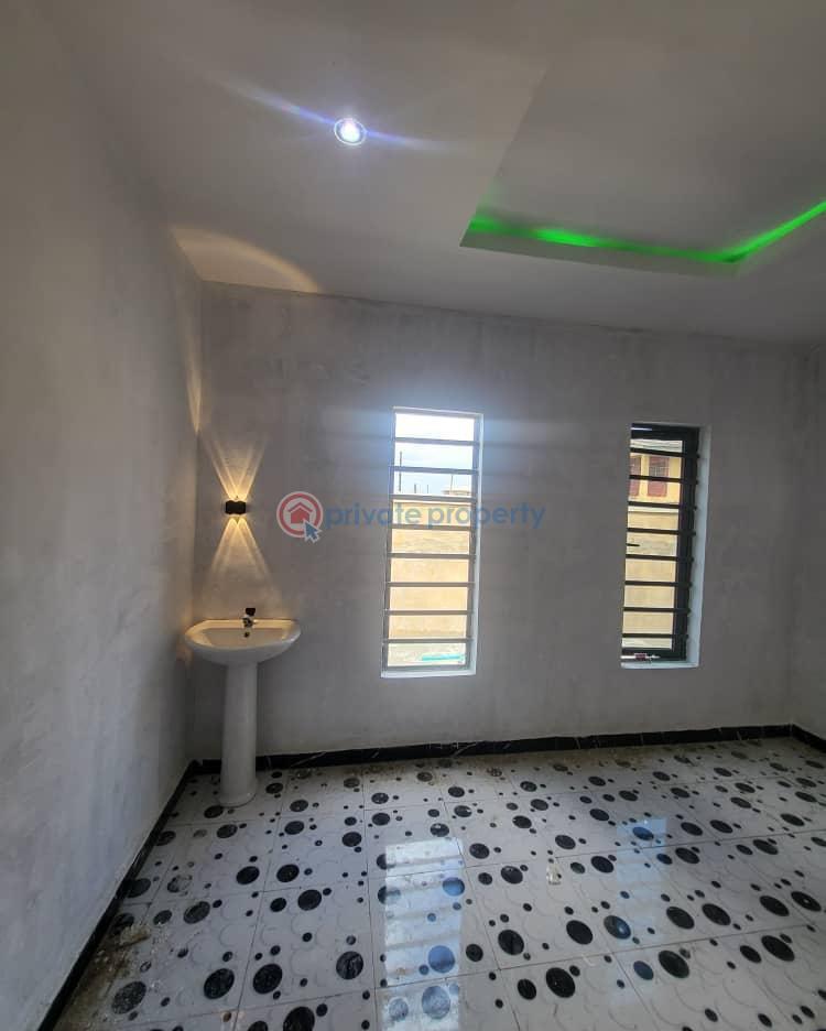 3 bedroom House For Sale Olusetan Elebu, Off Akala Expressway Ibadan Oyo - 0