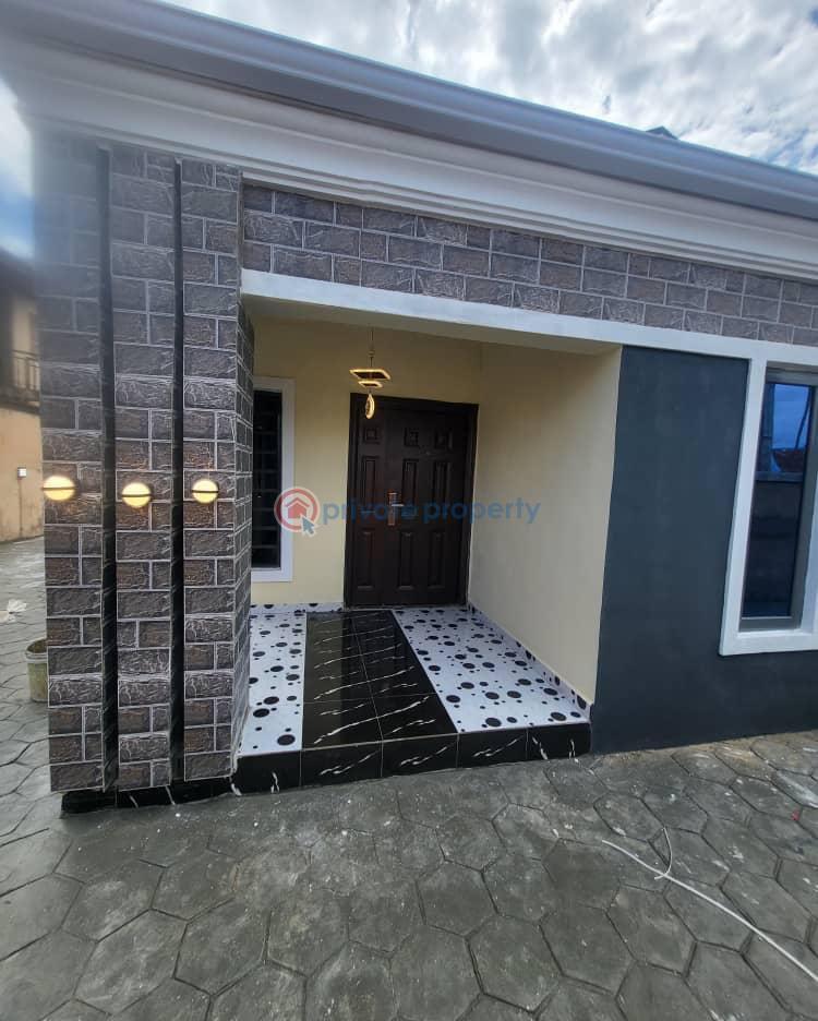 3 bedroom House For Sale Olusetan Elebu, Off Akala Expressway Ibadan Oyo - 3