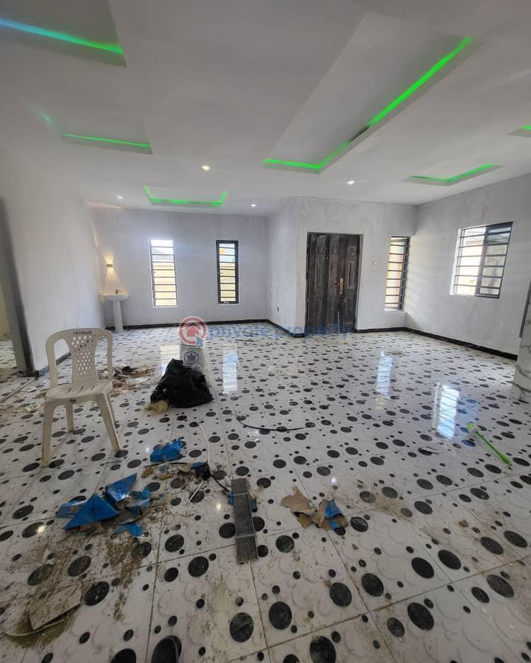 3 bedroom House For Sale Olusetan Elebu, Off Akala Expressway Ibadan Oyo - 2