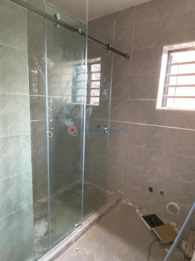 3 bedroom Flat & Apartment For Rent Alagomeji Yaba Lagos - 6
