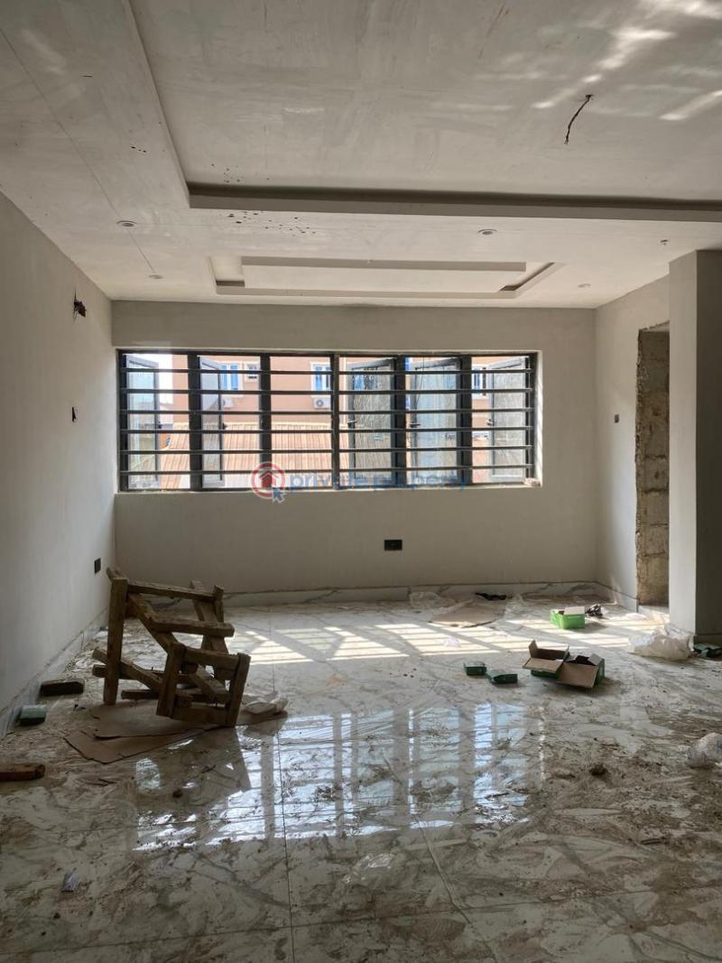 3 bedroom Flat & Apartment For Rent Alagomeji Yaba Lagos - 14