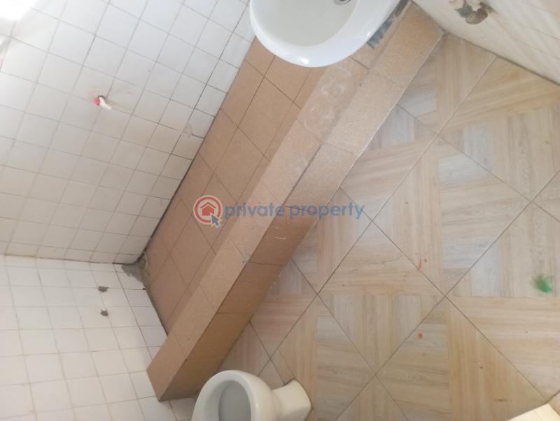 3 bedroom Flat & Apartment For Rent New Oko Oba Philip Estate Very Close To White House Hotel Abule Egba Lagos - 1