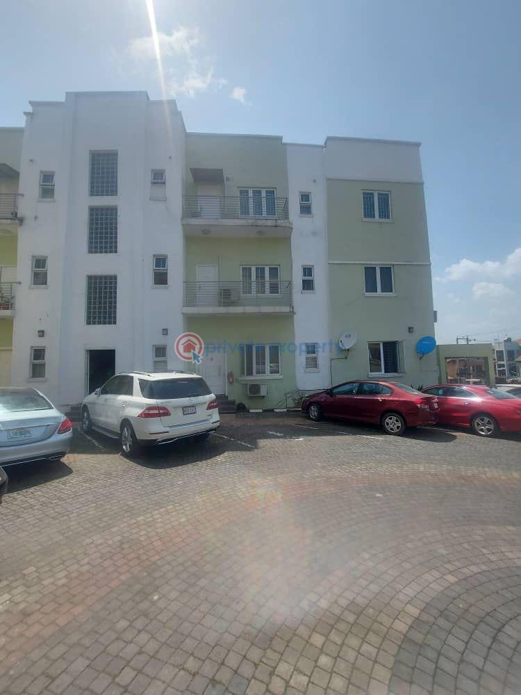 3 bedroom Block Of Flats For Rent Gateway Zone Magodo Isheri Ikeja Lagos - 9