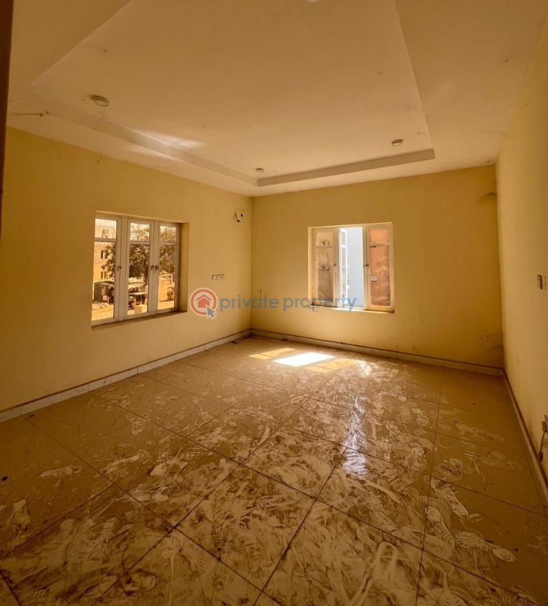 3 bedroom Flat & Apartment For Sale Abuja Phase 2  - 2