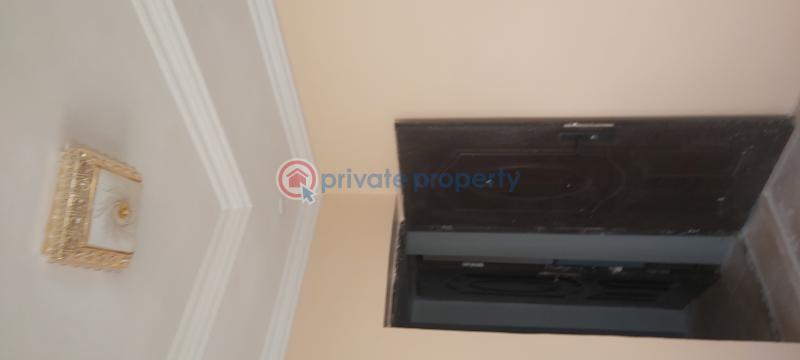House For Rent At Asanpa Owo Akuru Elebu Off Akala Express Ibadan Oyo - 11