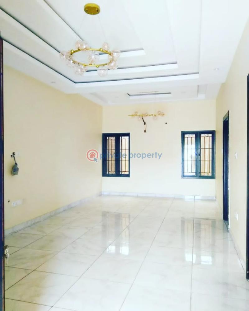 For sale 4 bedroom House Off Peter Odili Road Port Harcourt Port