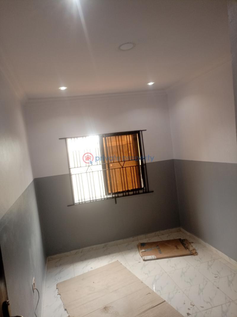 3 bedroom Flat & Apartment For Rent Shagari Estate Ipaja Road Lagos Ipaja Lagos - 11
