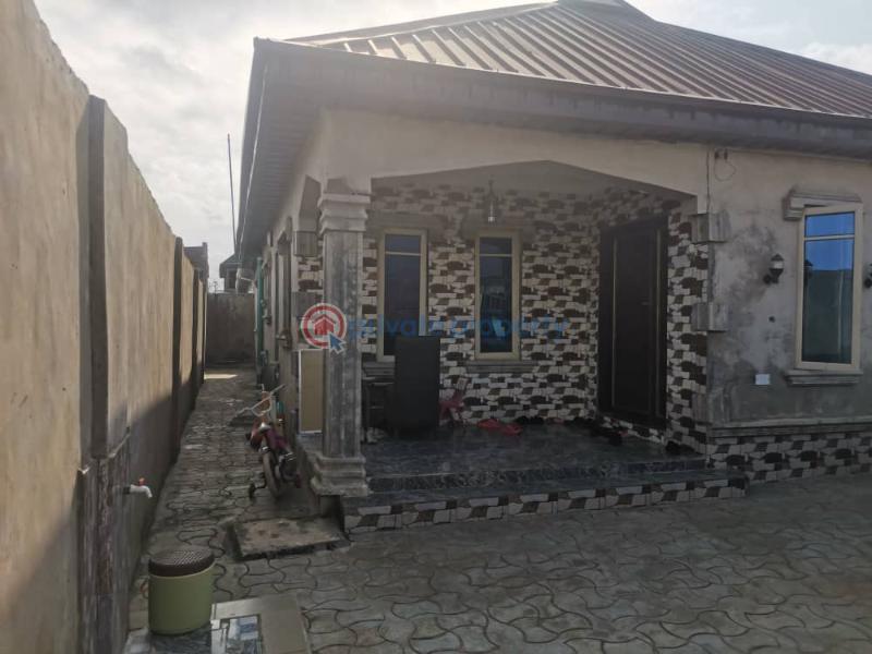 3 bedroom Detached Bungalow For Sale Ayobo Ipaja Lagos - 10