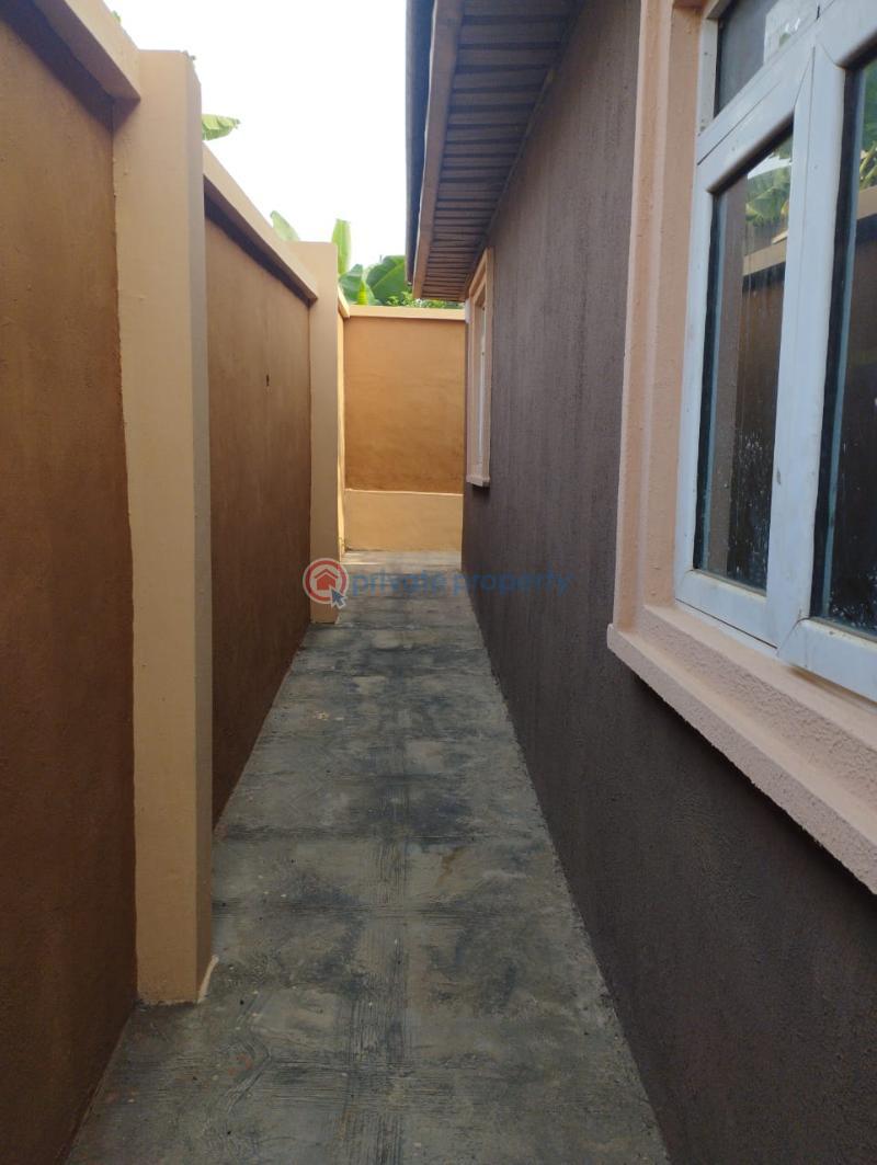 4 bedroom Detached Bungalow For Sale Odungunyan Ikorodu Lagos Ikorodu Lagos - 6