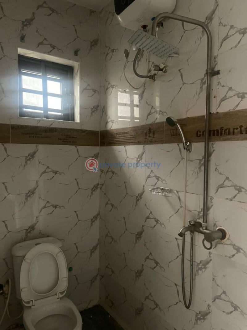 3 bedroom Block Of Flats For Rent Aguda  Surulere Lagos - 1