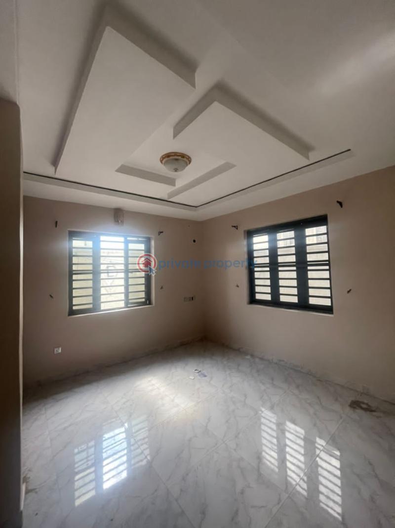 3 bedroom Block Of Flats For Rent Aguda  Surulere Lagos - 5