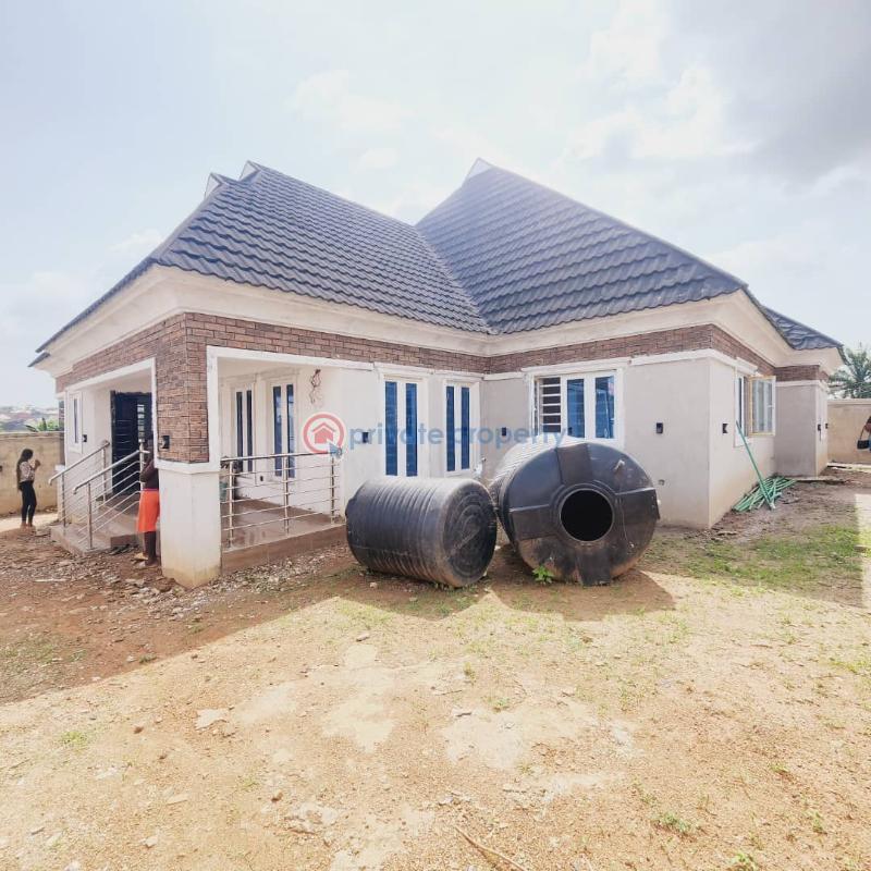 3 bedroom House For Sale Abiose Area Eleyele Ibadan Oyo - 2