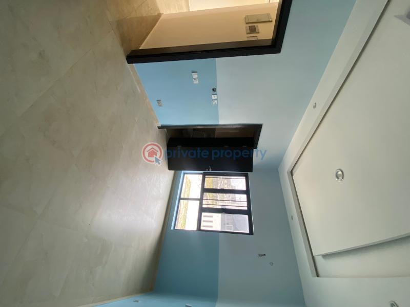 4 bedroom Detached Duplex For Sale Along Lekki Expressway Lagos - 10