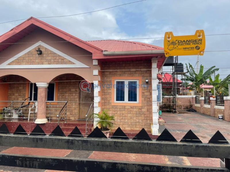 4 bedroom Bungalow For Sale Back Of Specialist Hospital Asaba. Asaba Delta