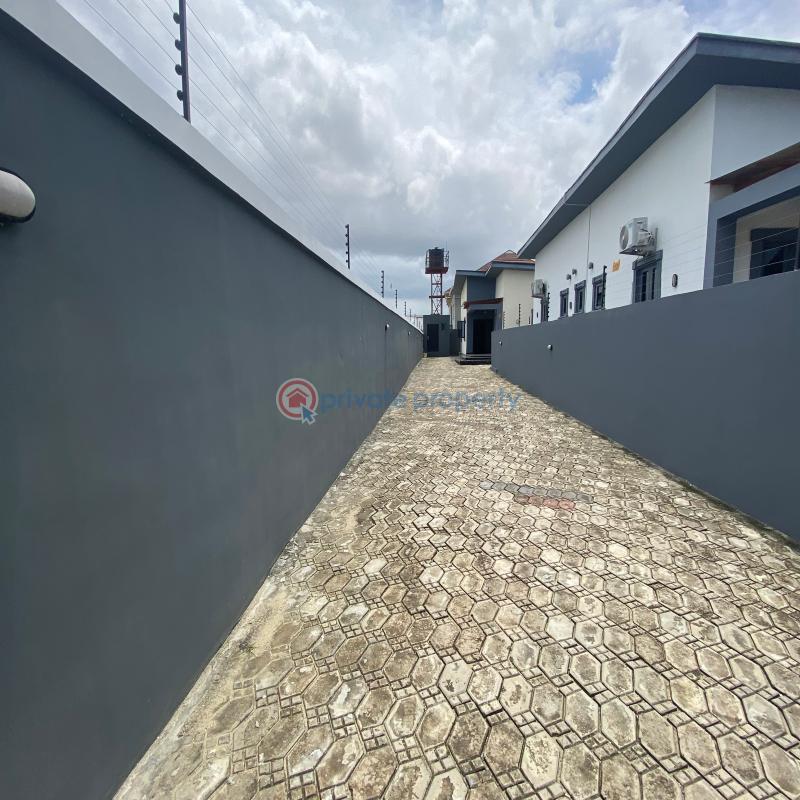4 bedroom House For Sale Lekki Thomas Estate Ajah Lagos - 8