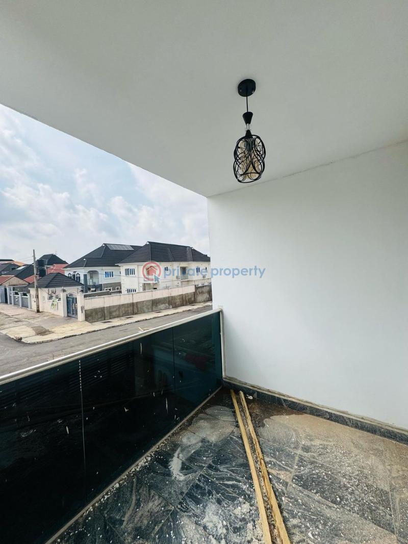 4 bedroom Detached Duplex For Sale Kolapo Ishola Gra, Akobo Ibadan Oyo - 10