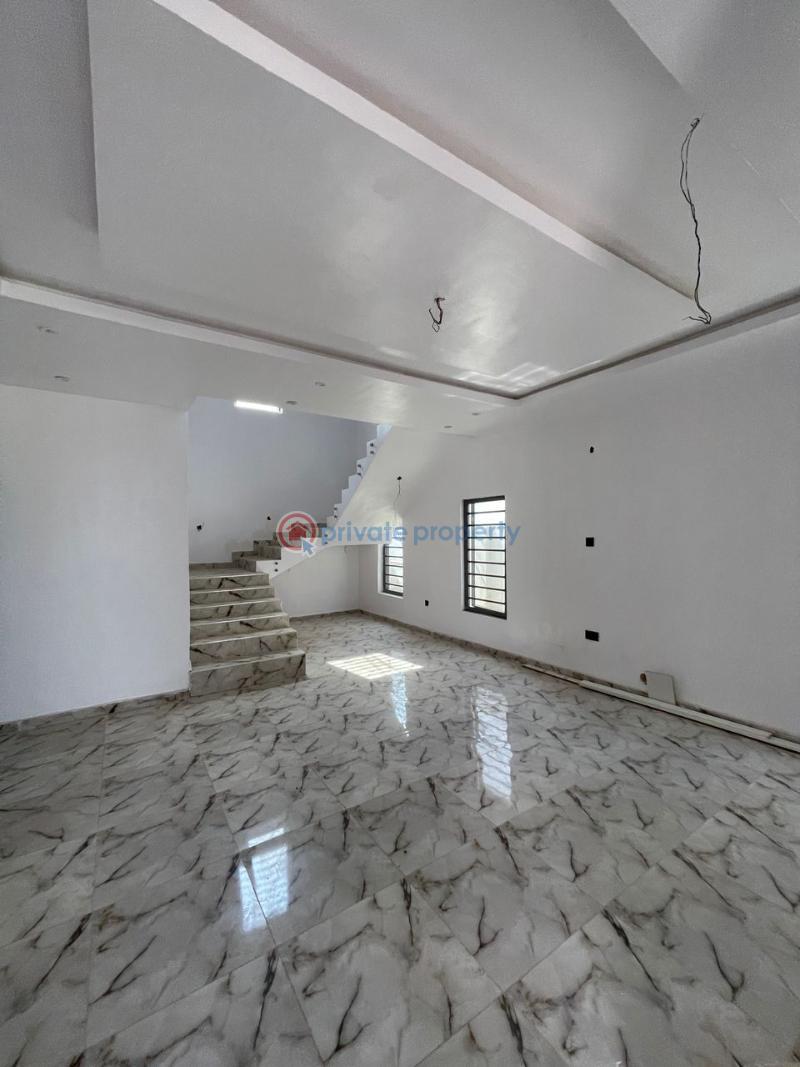 4 bedroom Detached Duplex For Sale Carlton Gate Estates,beside Kolapo Ishola Gra Akobo Ibadan Oyo - 3