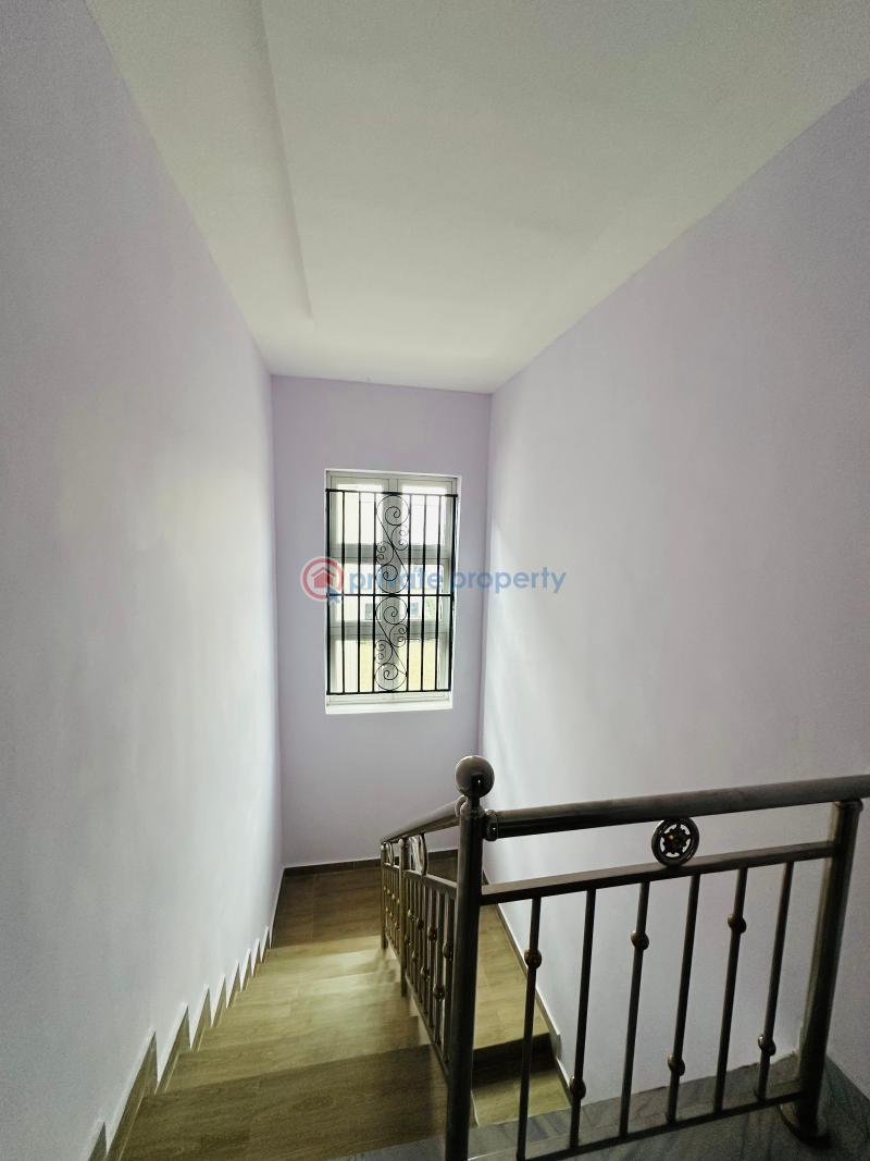 4 bedroom Terraced Duplex For Rent Kolapo Ishola Gra Akobo Ibadan Oyo - 7