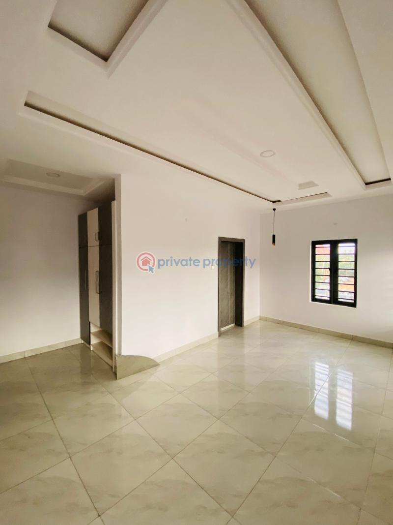 4 bedroom House For Rent Aerodrome Gra Ibadan Oyo - 11