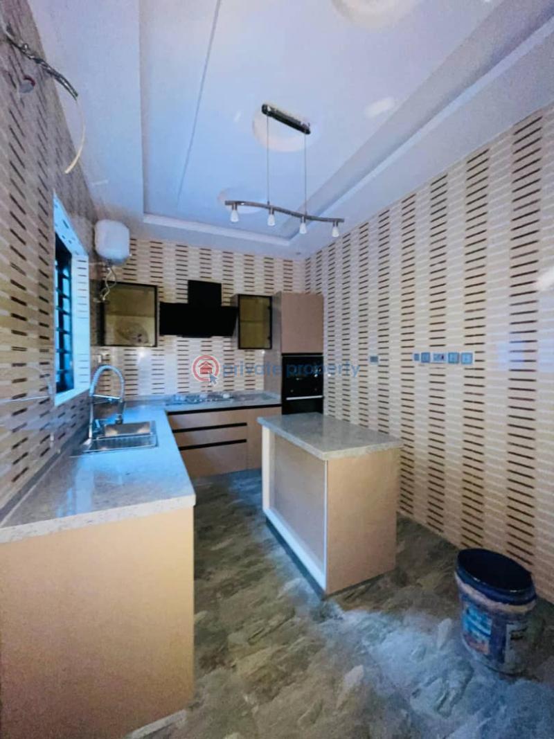 4 bedroom Detached Duplex For Sale Allen Avenue Ikeja Lagos - 3