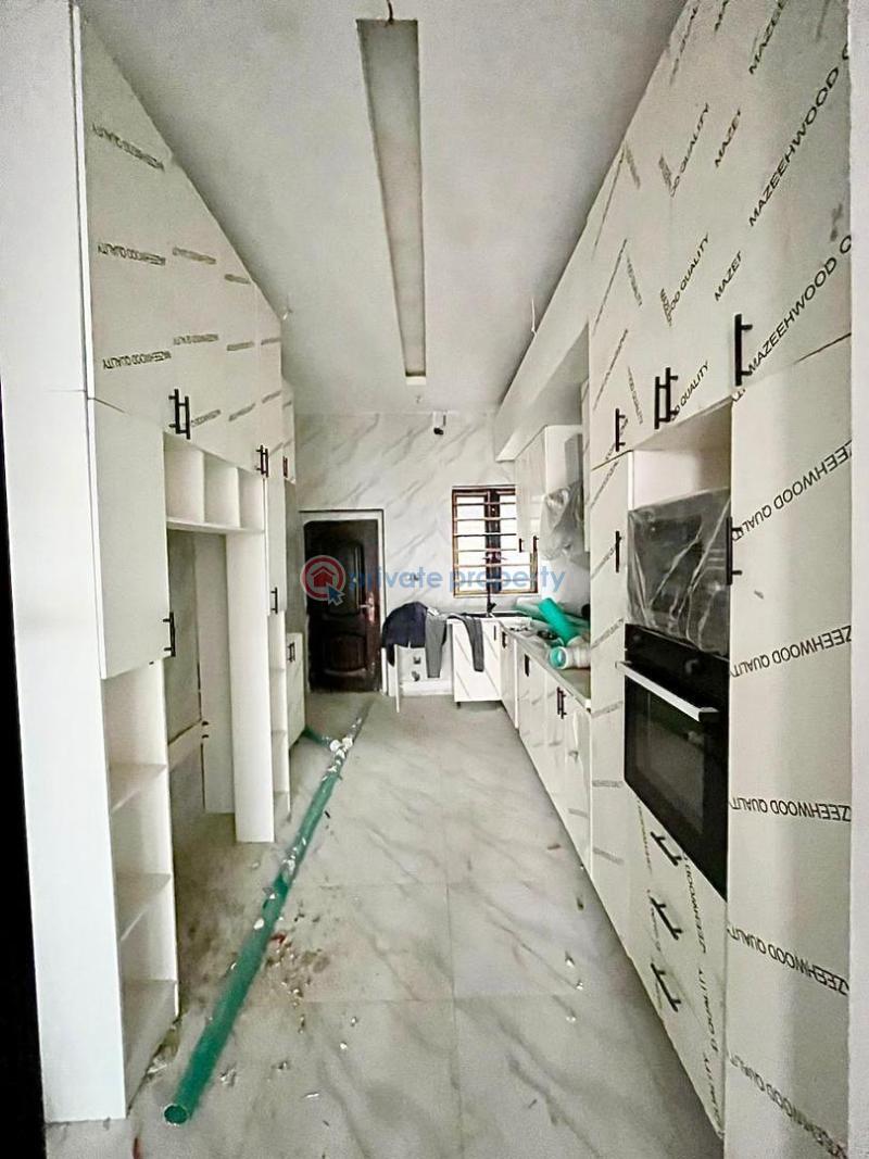 4 bedroom Terraced Duplex For Rent By Northwest Filling Station Victoria Garden City Lekki Lagos - 3