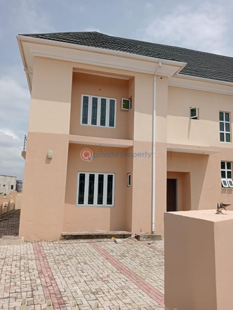 4 bedroom House For Rent Lugbe Abuja Abuja Phase 4 (PID 2PAJXQ