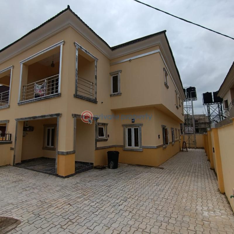 4 bedroom House For Sale Gaduwa Abuja Phase 2  - 1