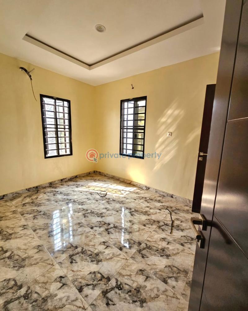 4 bedroom Semi detached Duplex For Rent Mende Maryland Lagos - 3